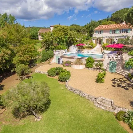 Villa Vallon Grimaud