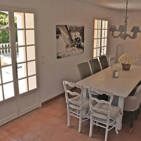 Vallon Villa *