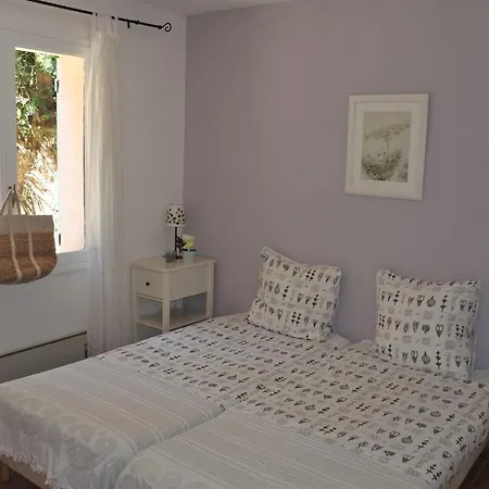 Vila Vallon *
